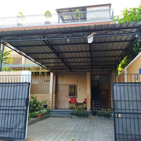 Lidah Lokal Guest House Singaraja Exteriér fotografie